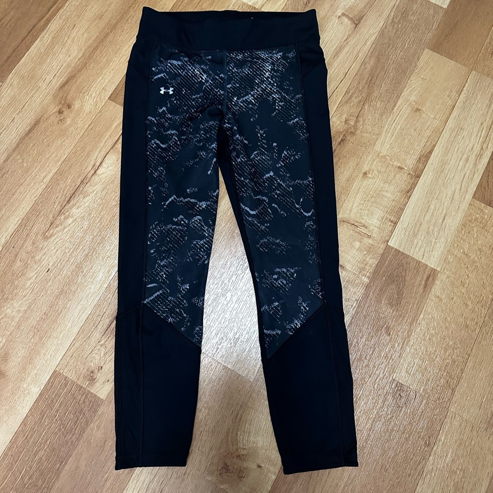 Under Armour Heat Gear Compression Leggings - Medium